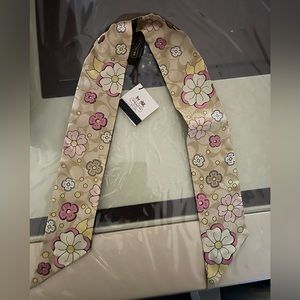 Nwt Coach Signature Vintage Scarf
